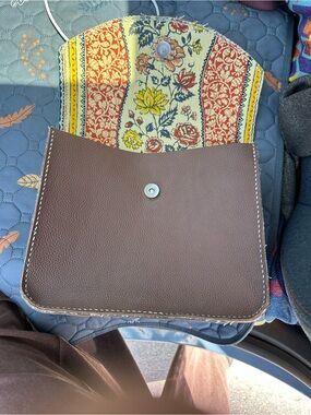 Brown Leather clutch purse so pretty